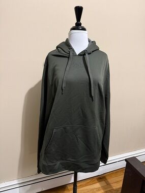 Men’s lightweight knit under armor hoodie - worn once